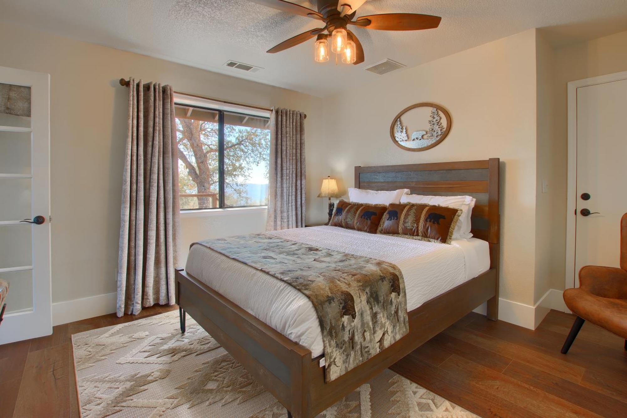 New! Yosemite Mountain Villa, Stunning Views -More Oakhurst Exterior foto